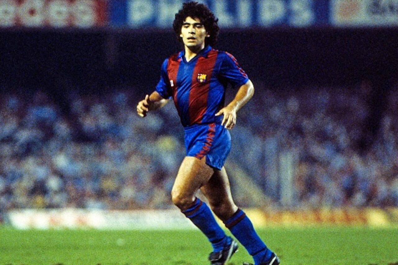 Diego Maradona, el primero de una larga lista de ídolos extranjeros que se fueron en conflicto con el Barcelona.