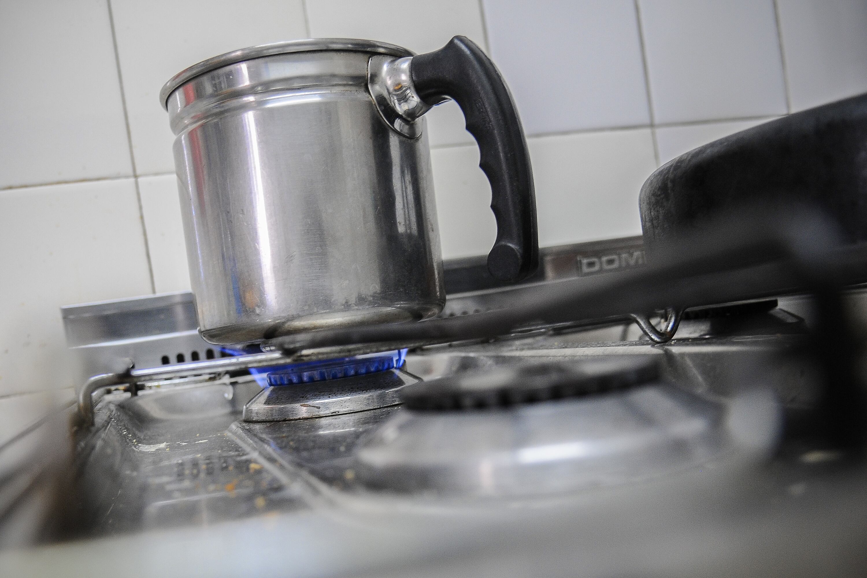 El ENRE saldrá a buscar a aquellas personas que necesitan el subsidio pero no completaron el formulario.