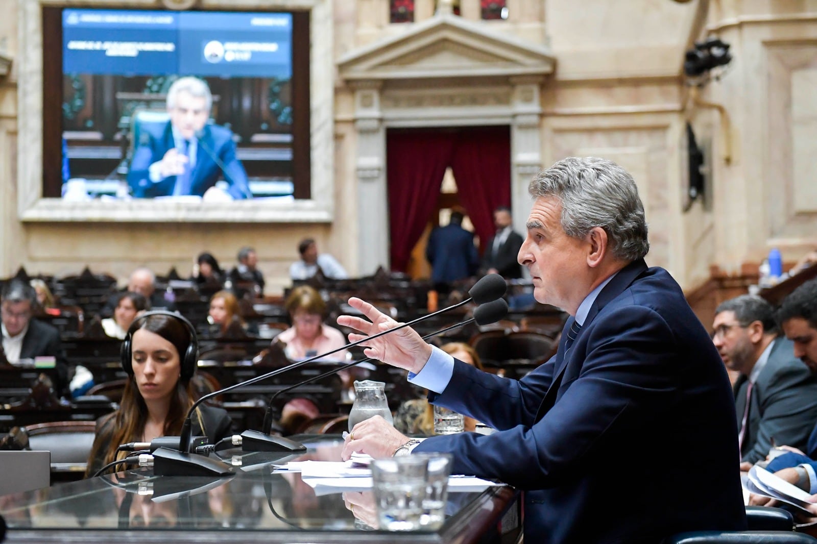 "La Argentina convive hoy con cuatro crisis: la pandemia, la guerra, la sequía y la crisis que genera el endeudamiento con el FMI", enumeró Rossi.