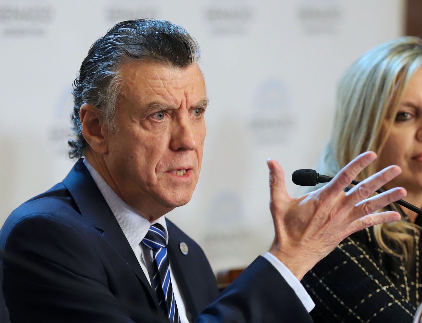 Mario Grinman Presidente de la Cámara Argentina de Comercio, argumentó que perjudica a las empresas en un contexto financiero complicado. (Foto: NA).