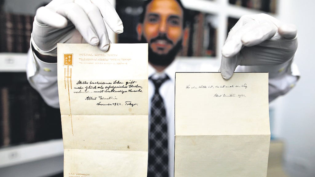 Einstein le dijo al mensajero que esas notas iban a ser más valiosas que una propina.