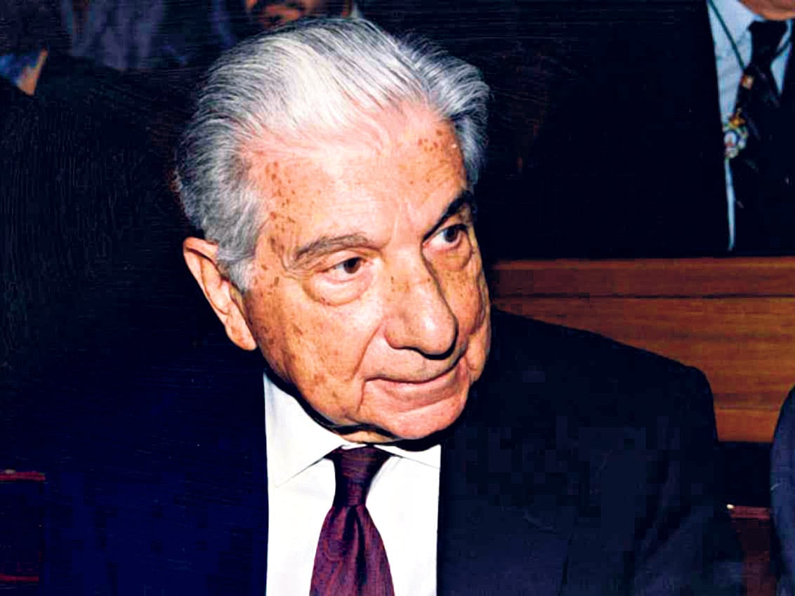 Roa Bastos, autor de Yo el Supremo y ganador del Premio Cervantes.  