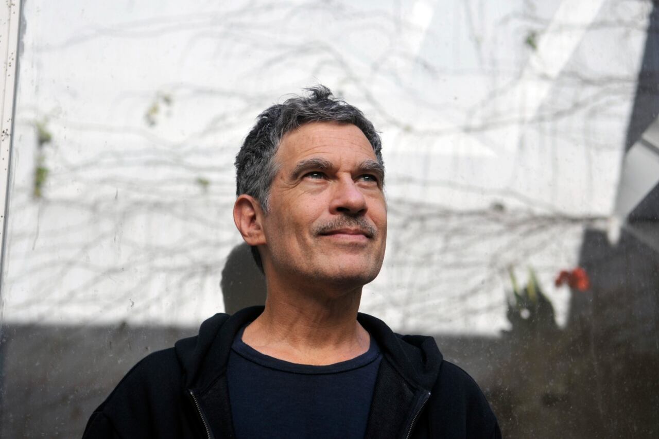 “Confinamiento mediante, este es un disco sintético y electrónico, donde incluso la voz suena un poco artificial."