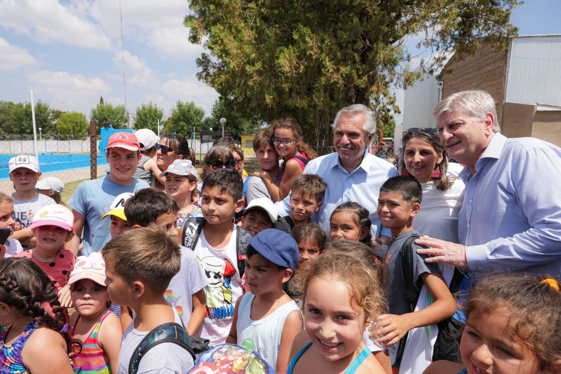 Alberto Fernández en una visita a La Pampa junto al gobernador Sergio Ziliotto, que va por su reelección.