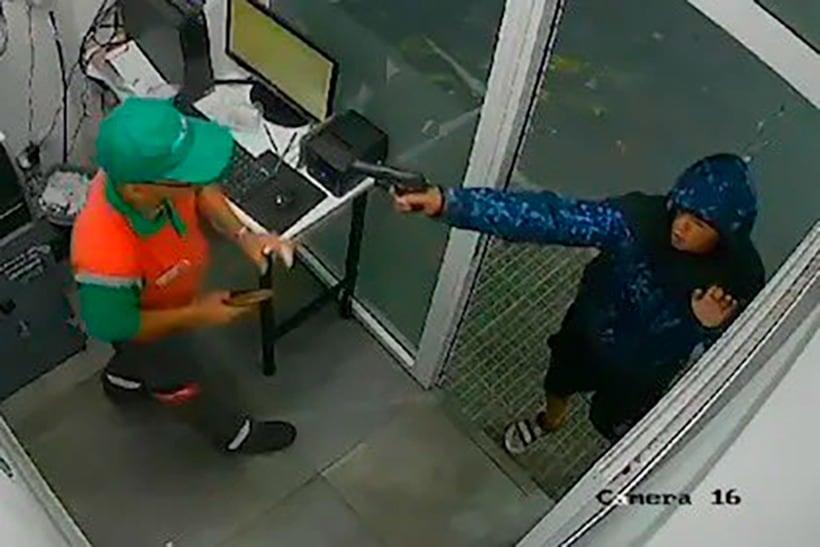 El asesinato ocurrió la medianoche del sábado 9 de marzo en la estación de servicio de Mendoza 7600