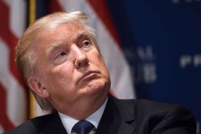 Trump criticó desde el primer momento las investigaciones de la CIA porque eso podría poner en duda su victoria .