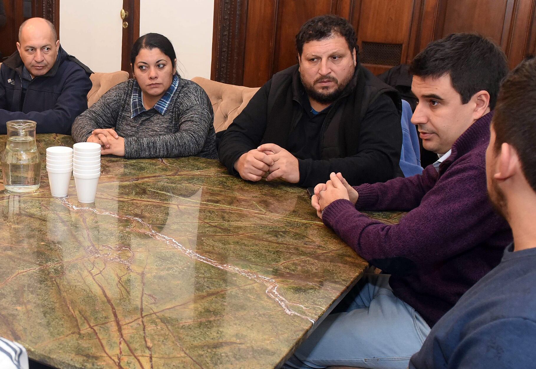 Los concejales irán con los trabajadores a una audiencia en Trabajo para denunciar el hecho.