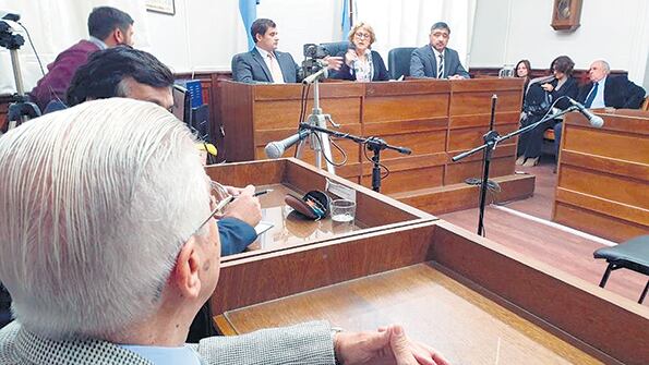 El condenado escuchó en la sala la lectura del fallo unánime de los jueces.