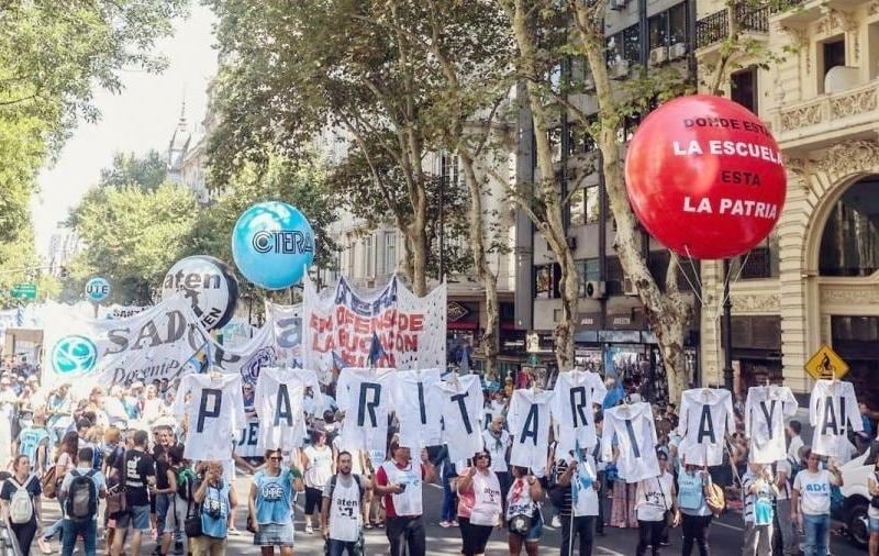 Los gremios acuerdan nuevos porcentajes, sujetos al porcentaje de inflación.