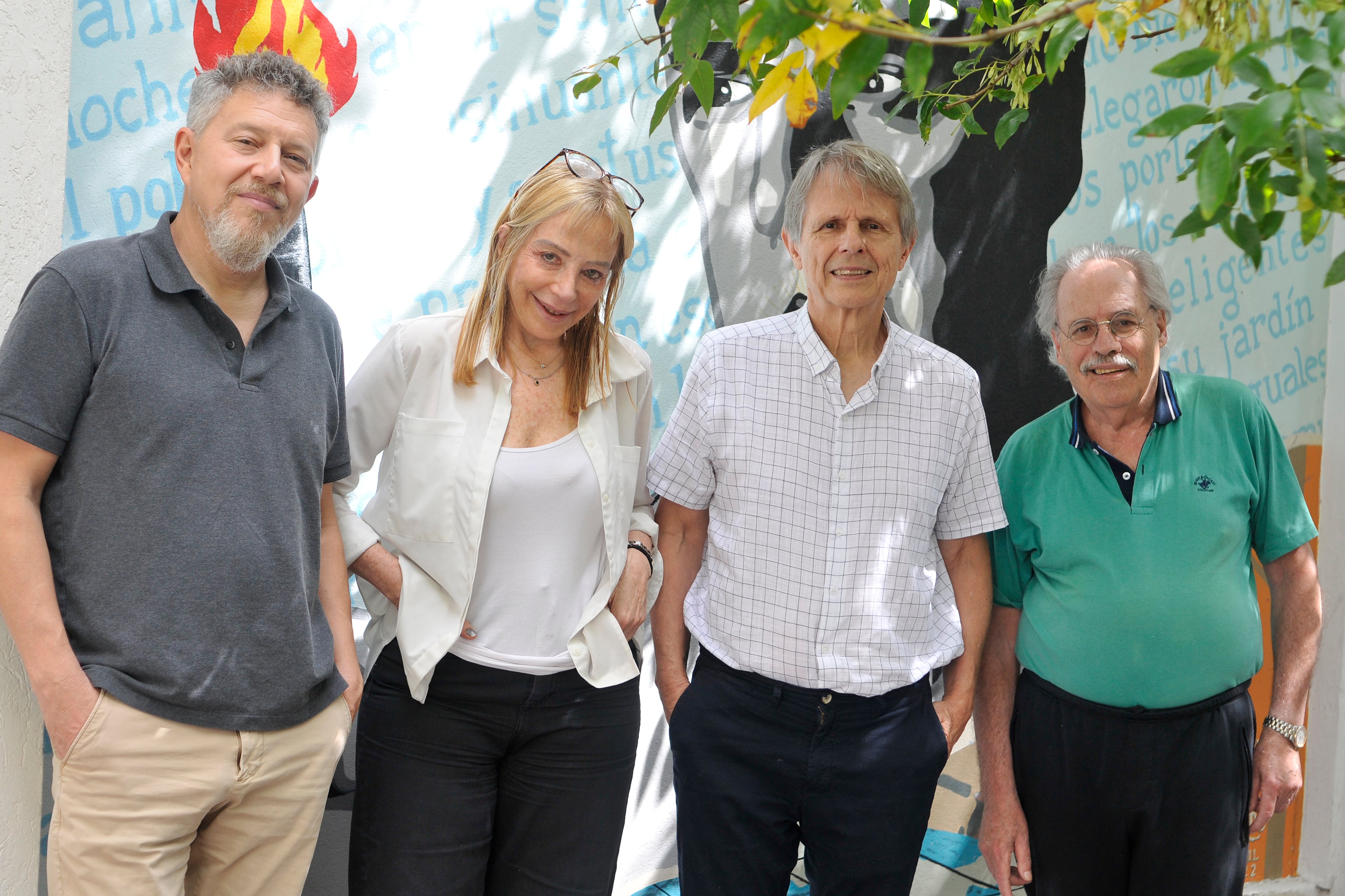 Santiago Levín, Nora Merlin, Sergio Zabalza y Enrique Carpintero.