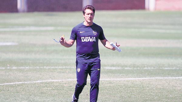 Barros Schelotto afronta un final de temporada con algunas complicaciones.
