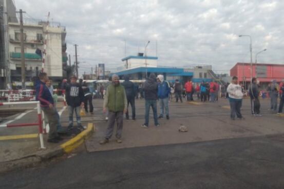 Cortes de vías en el tren Sarmiento.