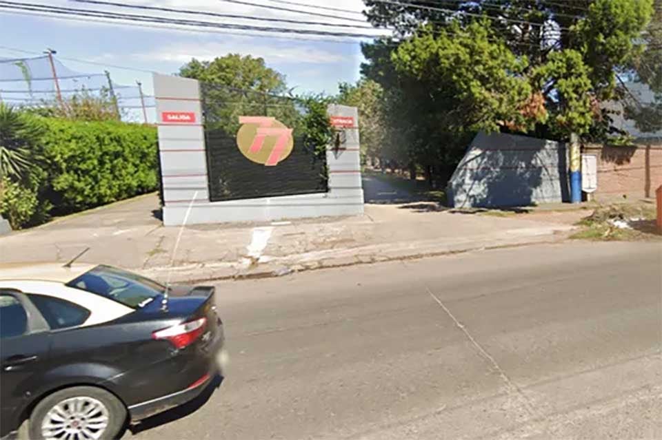 El motel de Mendoza al 7700.