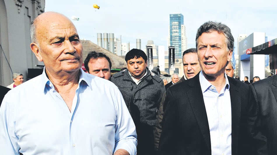 Venegas y Macri fueron amigos y socios políticos. El Presidente lo elogió como ejemplo de sindicalista.