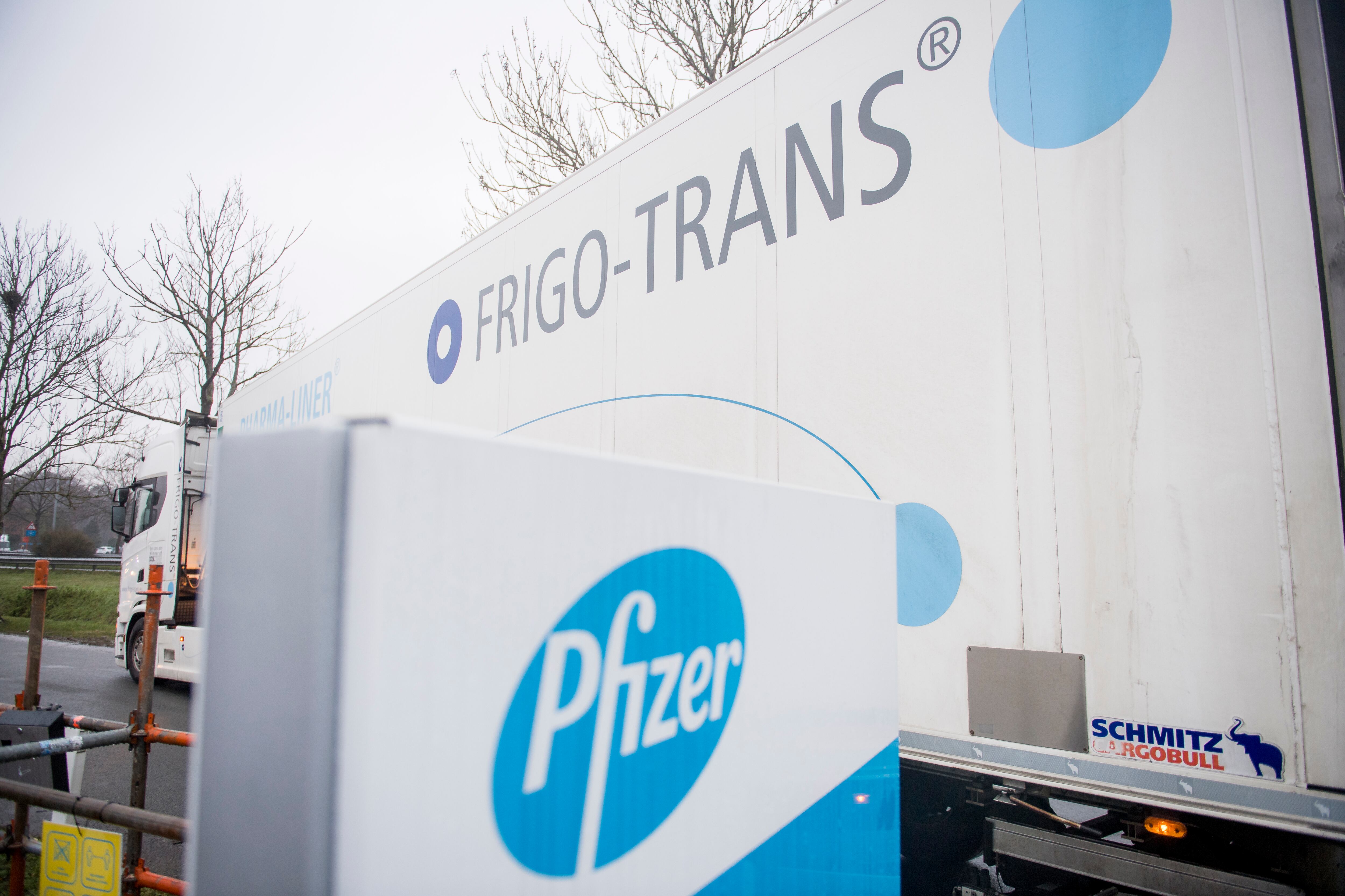 La necesidad de frío extremo para su conservación es una complicación logística para la aplicación de la vacuna contra el coronavirus de Pfizer.