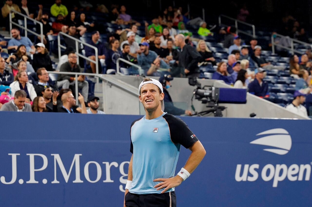 Schwartzman sonríe luego de un punto favorable