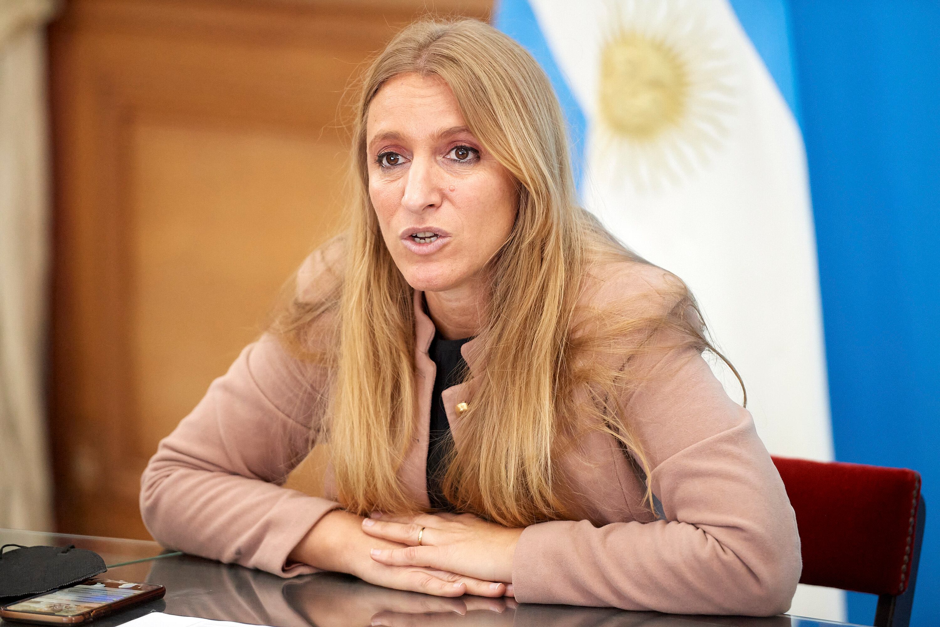 Florencia Carignano, titular de la Dirección Nacional de Migraciones.