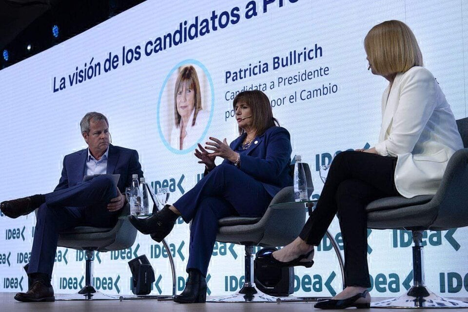 Bullrich dijo que avanzará con un régimen laboral especial simplificado y barato.