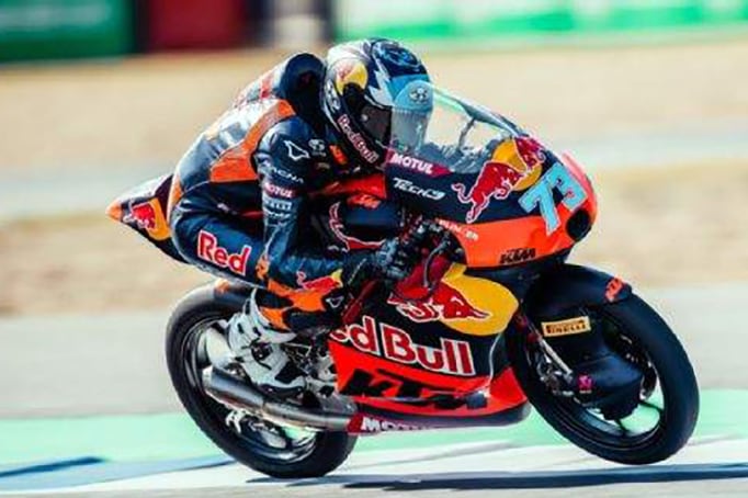 Valentín Perrone, de estreno en Tailandia