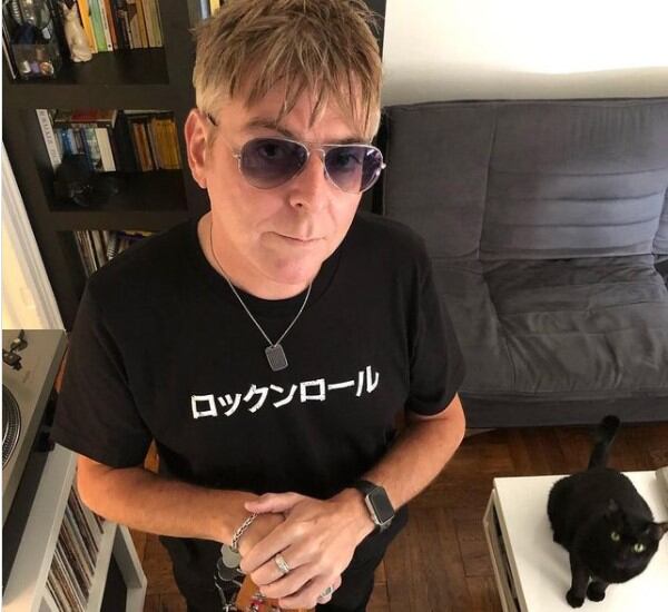 Andy Rourke murió a los 59 años. Imagen: @andyrourkemusic.
