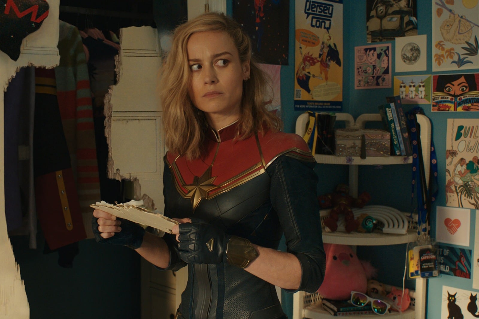 Brie Larson vuelve a ser la Capitana Marvel, con producción Disney. 