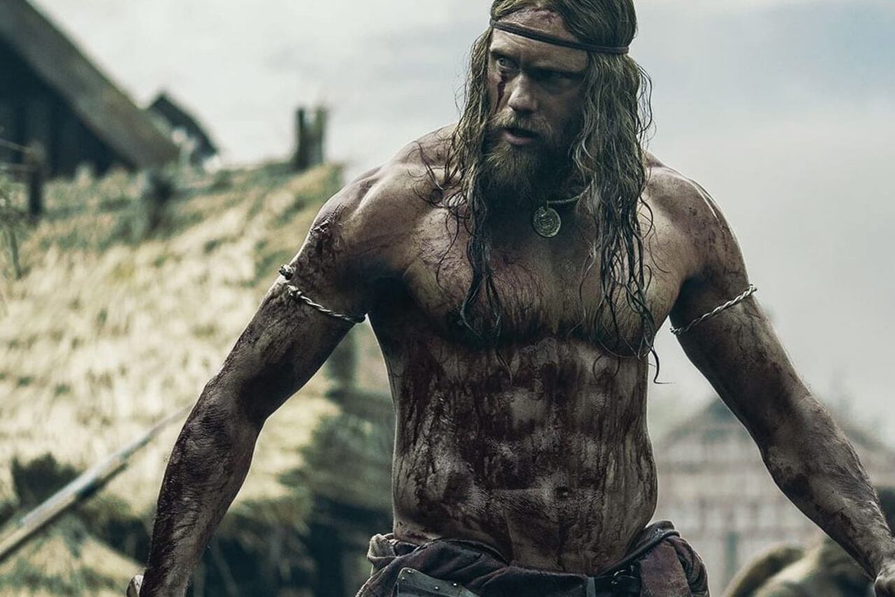 Alexander Skarsgard como el burtal Amleth.