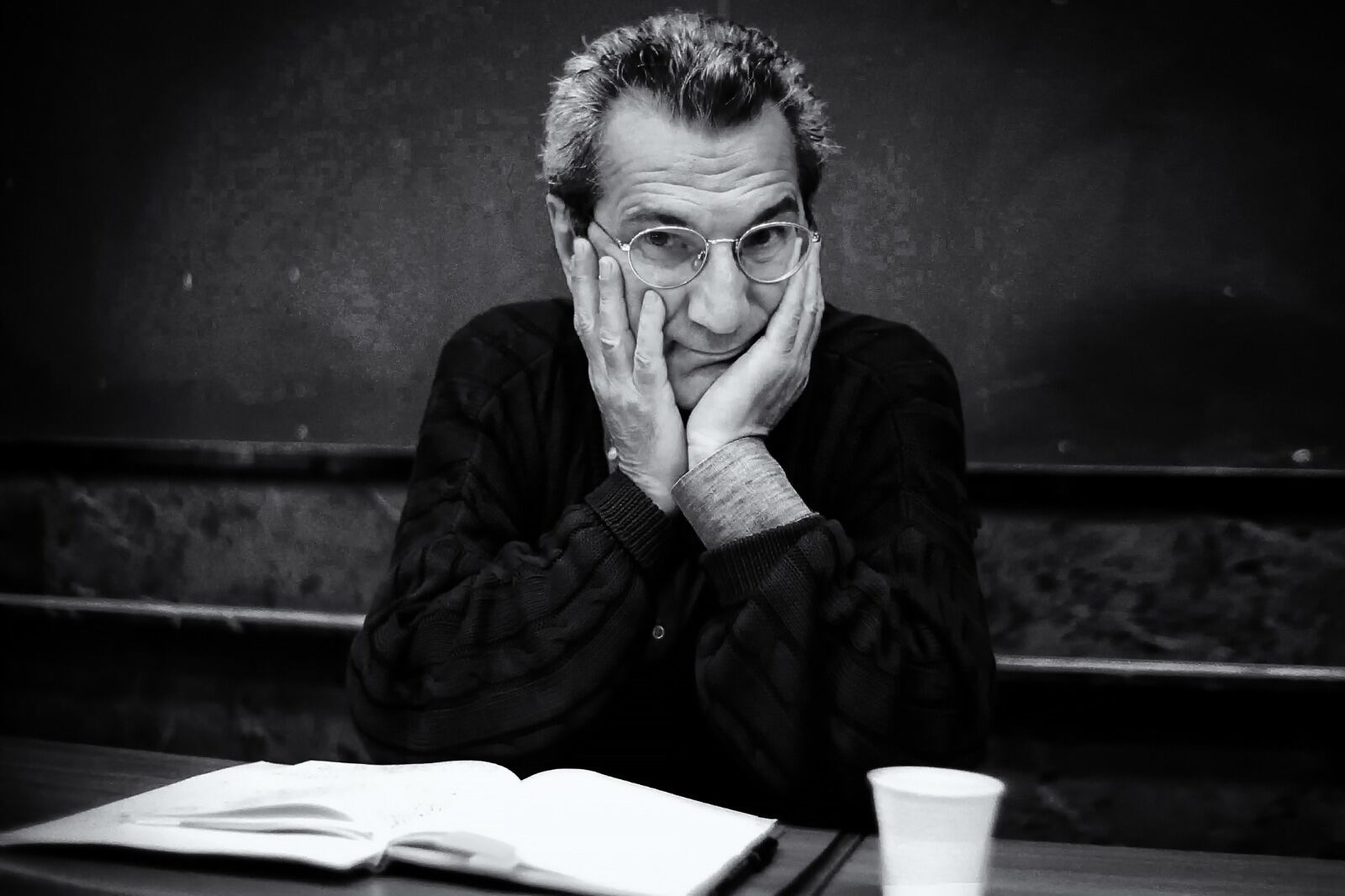 "Morir no duele, no es real: lo que duele es fantasear sobre la muerte."