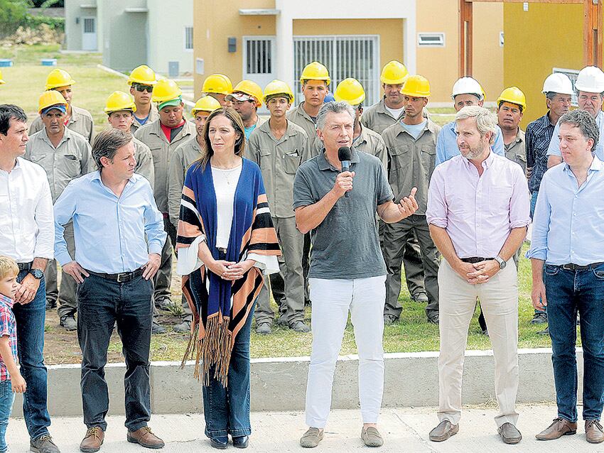 El presidente Macri en el complejo de Bella Vista del ProCreAr.