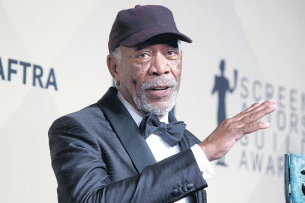 Morgan Freeman, multipremiado y multiacusado.