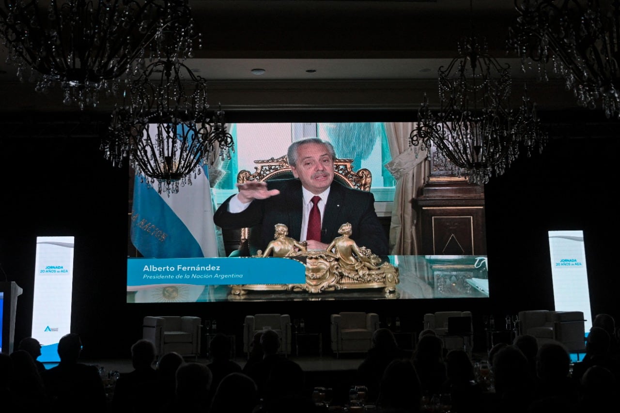 "No me parece responsable", dijo Fernández en relación al chiste de Braun.