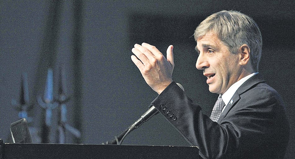 Luis Caputo, ministro de Finanzas. La política de atracción al capital externo no obtuvo resultados.