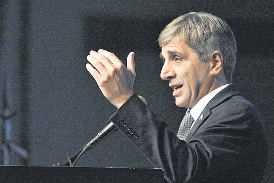 Luis Caputo, ministro de Finanzas. La política de atracción al capital externo no obtuvo resultados.