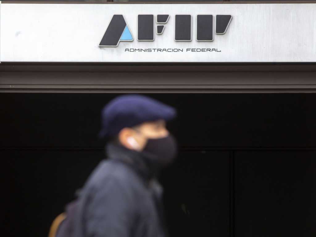 El mínimo no imponible del Impuesto a las Ganancias se actualizó por el índice de Remuneración Imponible Promedio de los Trabajadores Estables (RIPTE).