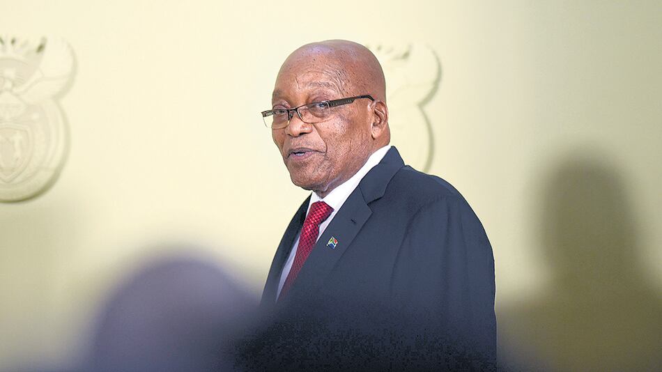 Zuma, de 75 años, comunicó su decisión en un discurso televisado.