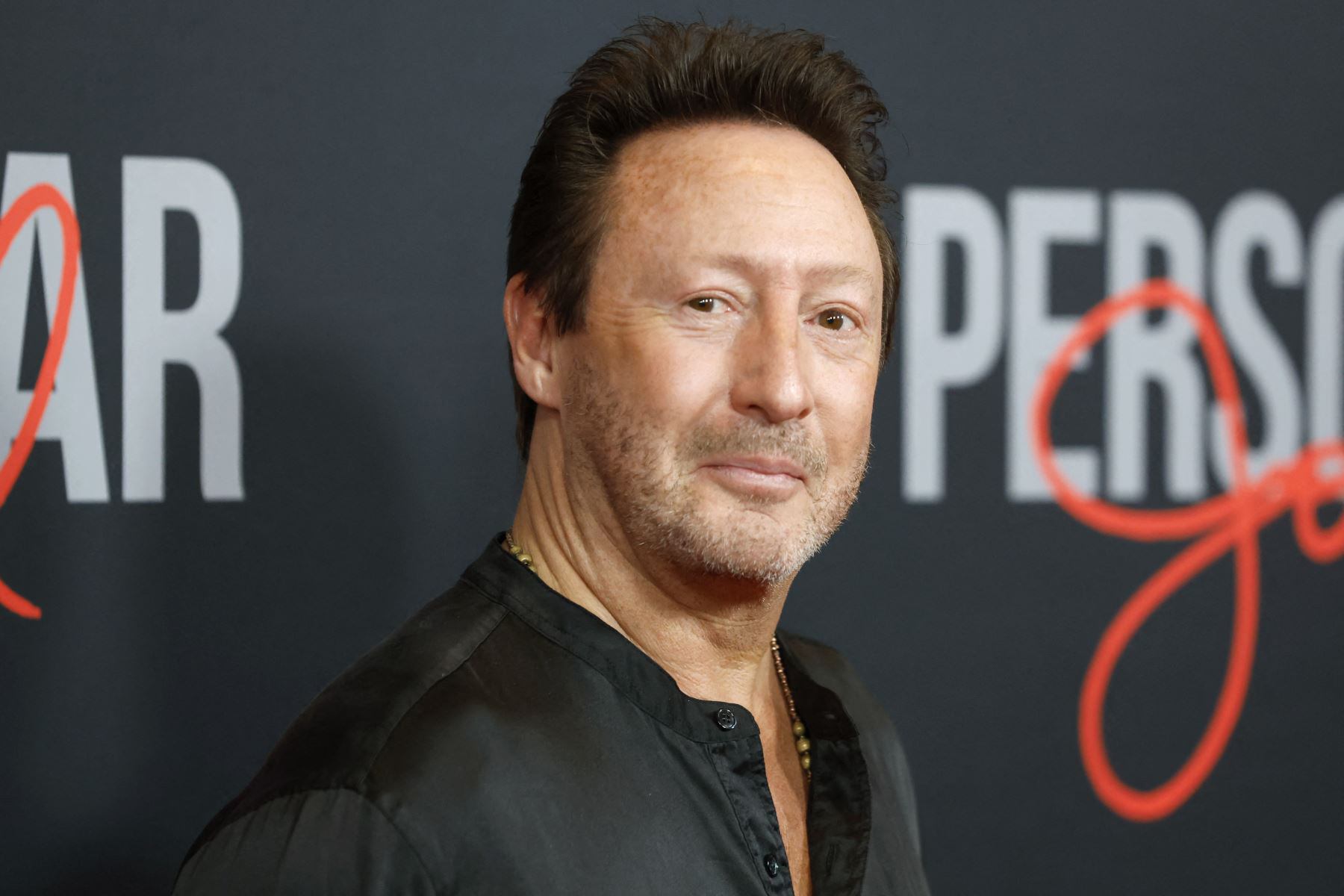 "Las protestas simbólicas generan olas, pero yo prefiero la acción directa", dice Lennon.