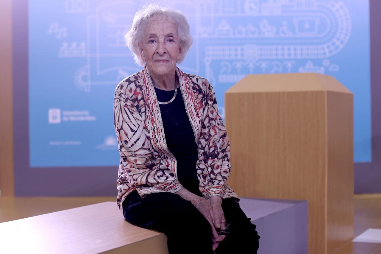 Ida Vitale, una poeta excepcional. EN noviembre cumplirá 98 años.