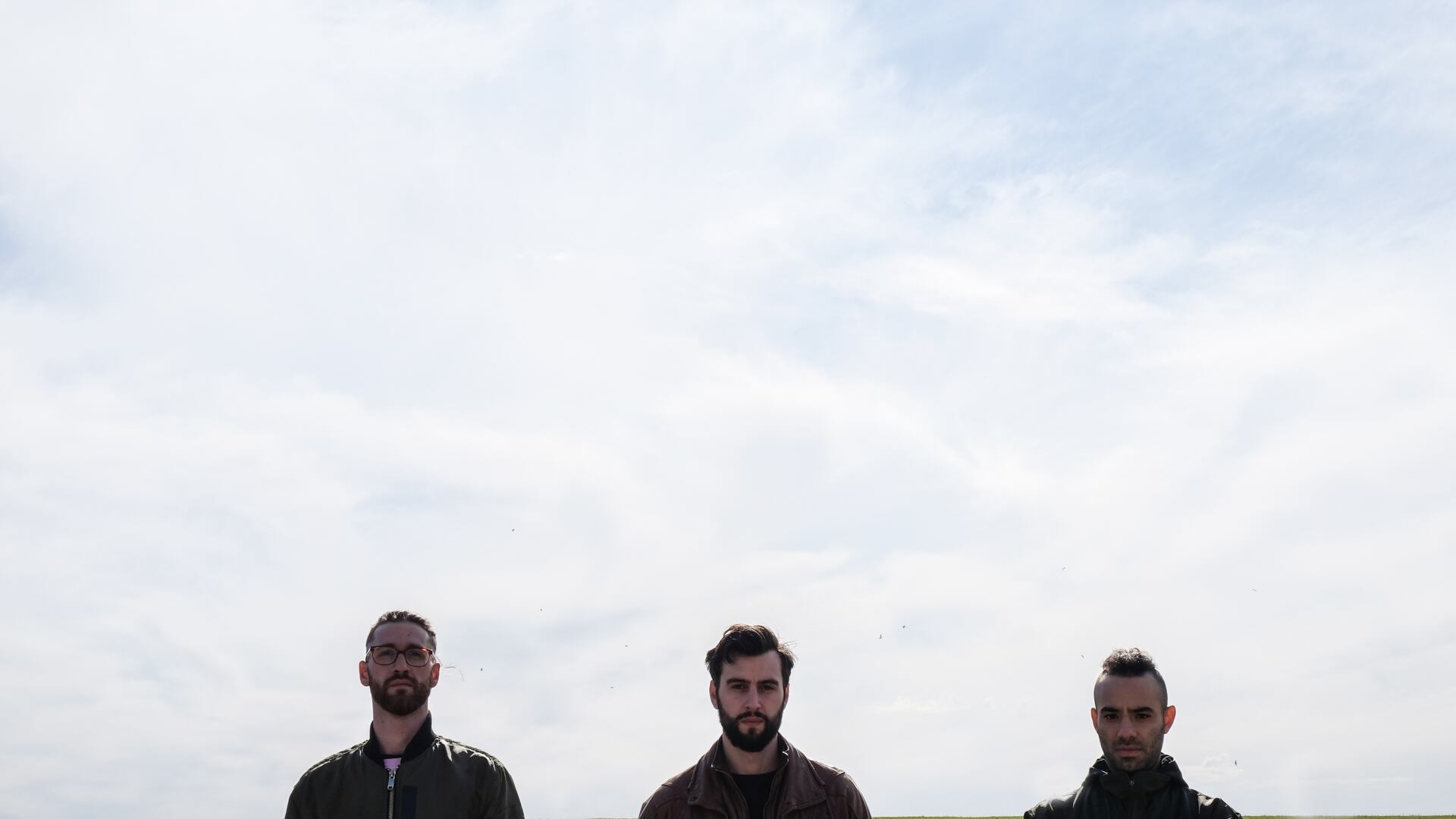 Qome publicó Wueya, toca en Estudio Nave, prepara reestrenos de videoclips y canciones en diversos formatos.