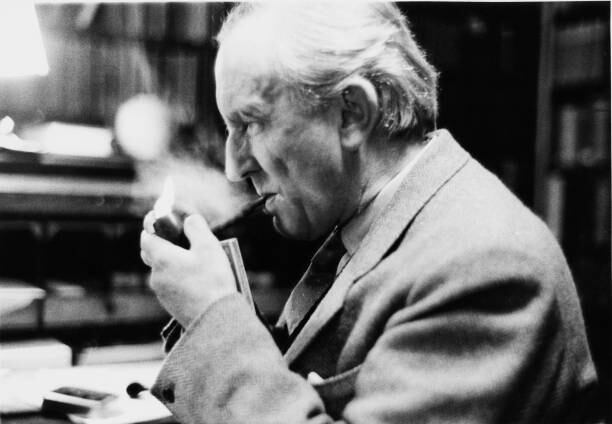 J. R. R. Tolkien nació el 3 de enero de 1892