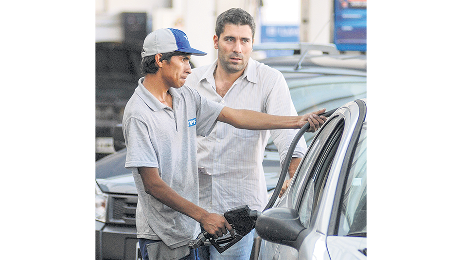 YPF picó en punta y en las próximas horas aumentarán las otras empresas.