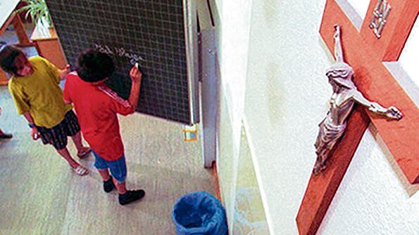 El documento dice que “el aborto no constituye ninguna solución”.