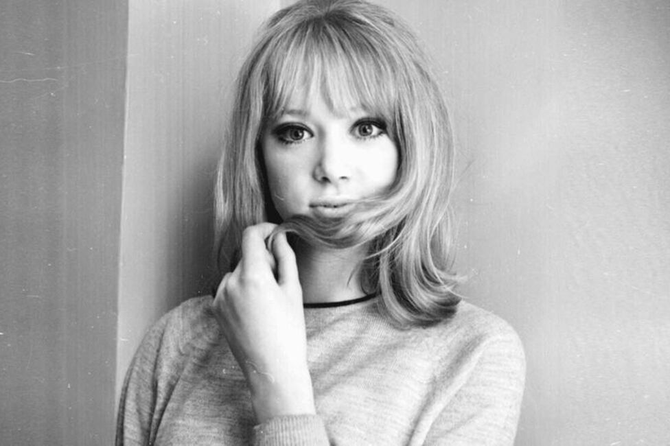 Pattie Boyd, legendaria exmodelo y fotógrafa británica,subastará las cartas de amor de Clapton y Harrison.