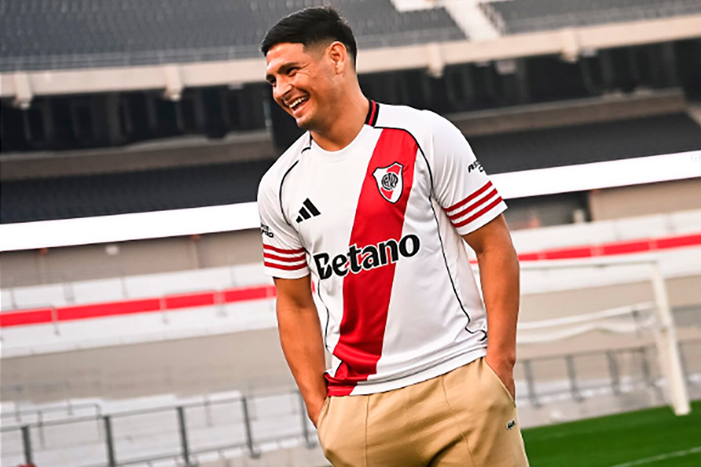 Salas transita un buen presente en River