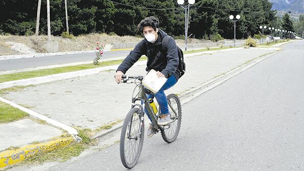 Se teme que los barbijos que son suministrados por el Estado no sean los adecuados, porque requieren de un filtro especial.