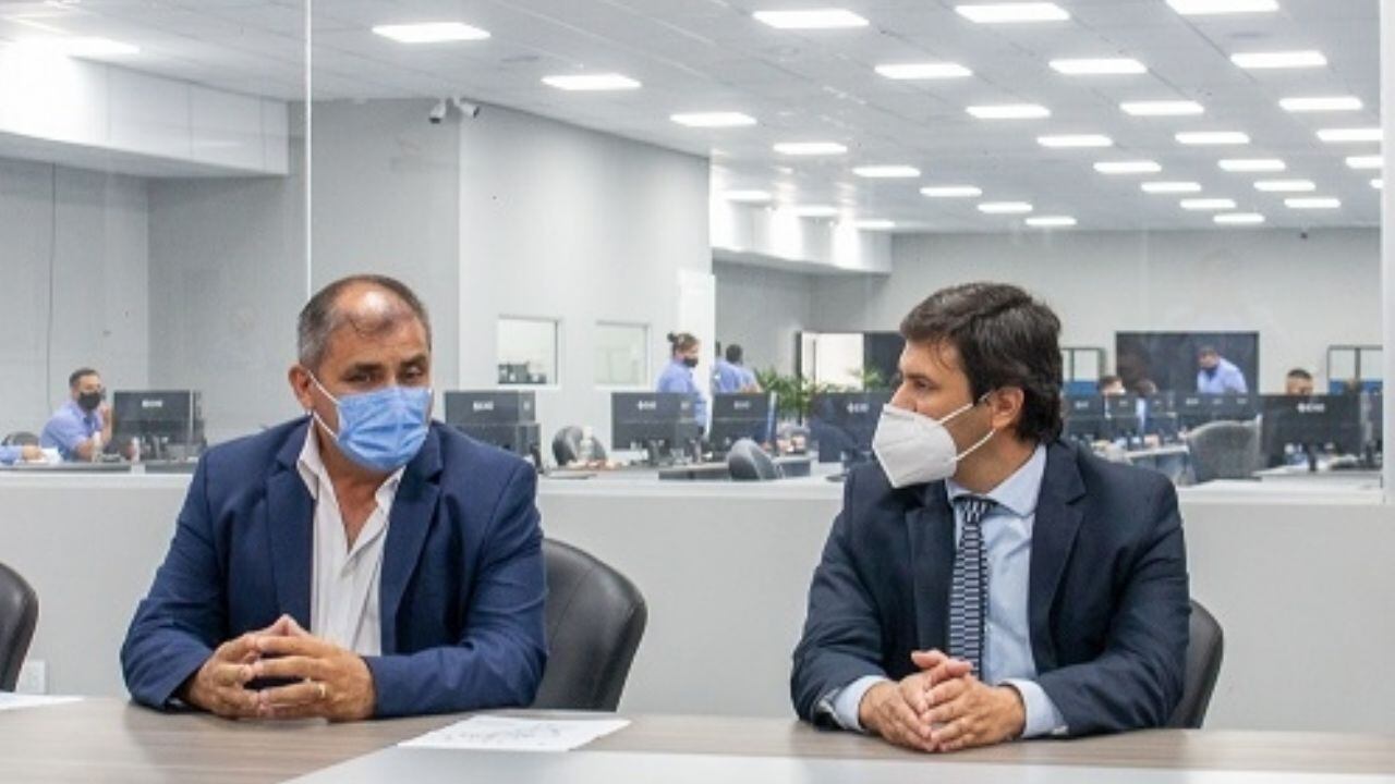 Ángel Aguero junto al ex ministro de Seguridad Gustavo Aguirre.