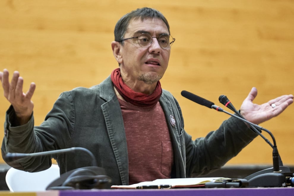 Juan Carlos Monedero es investigado por acoso sexual