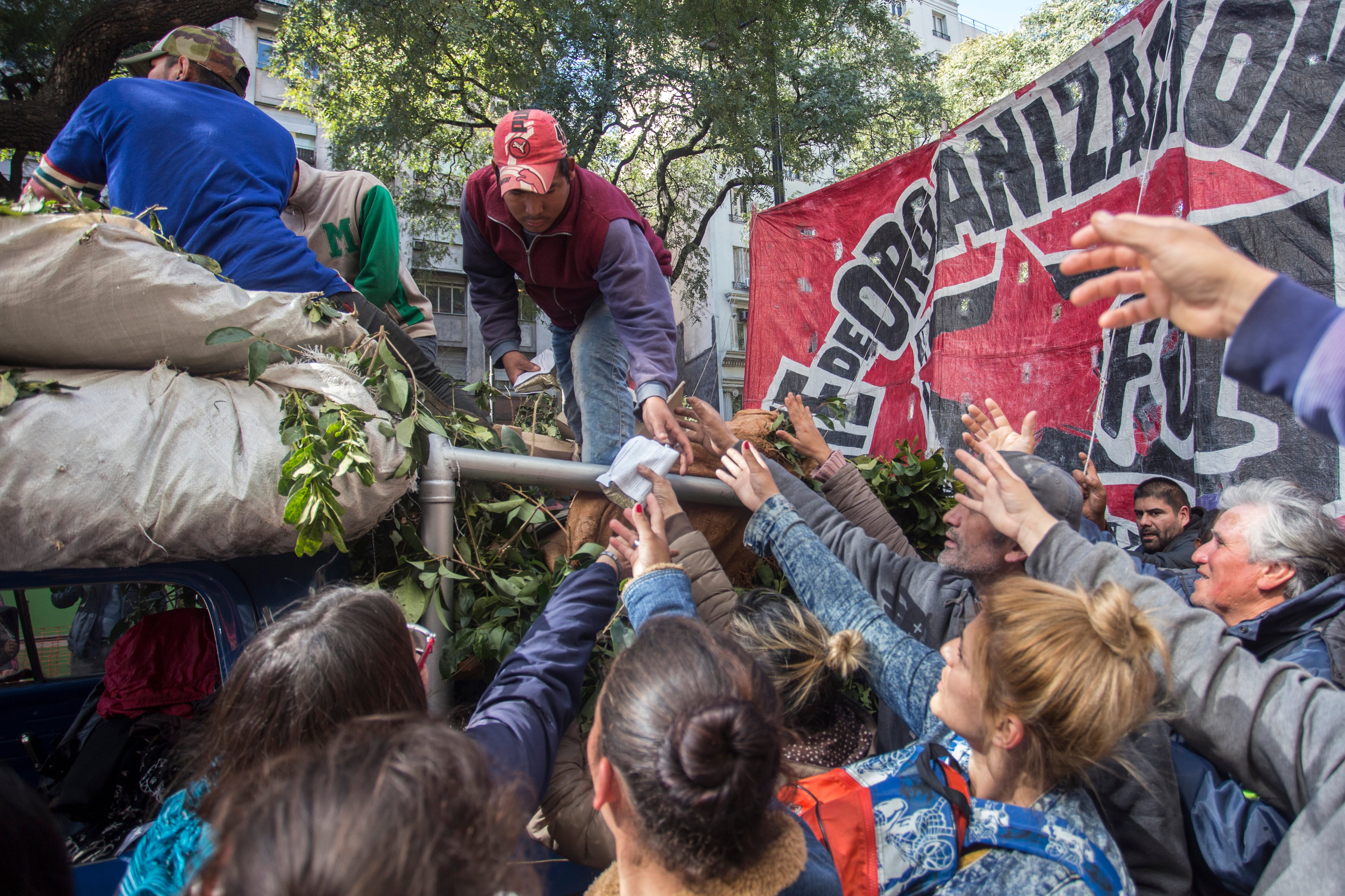 Unas 15 mil familias se ven directamente afectadas por las medidas oficiales.