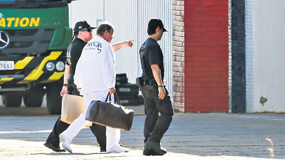 Vieira Lima, ex jefe de Gabinete de Temer, llega a Brasilia tras ser detenido.