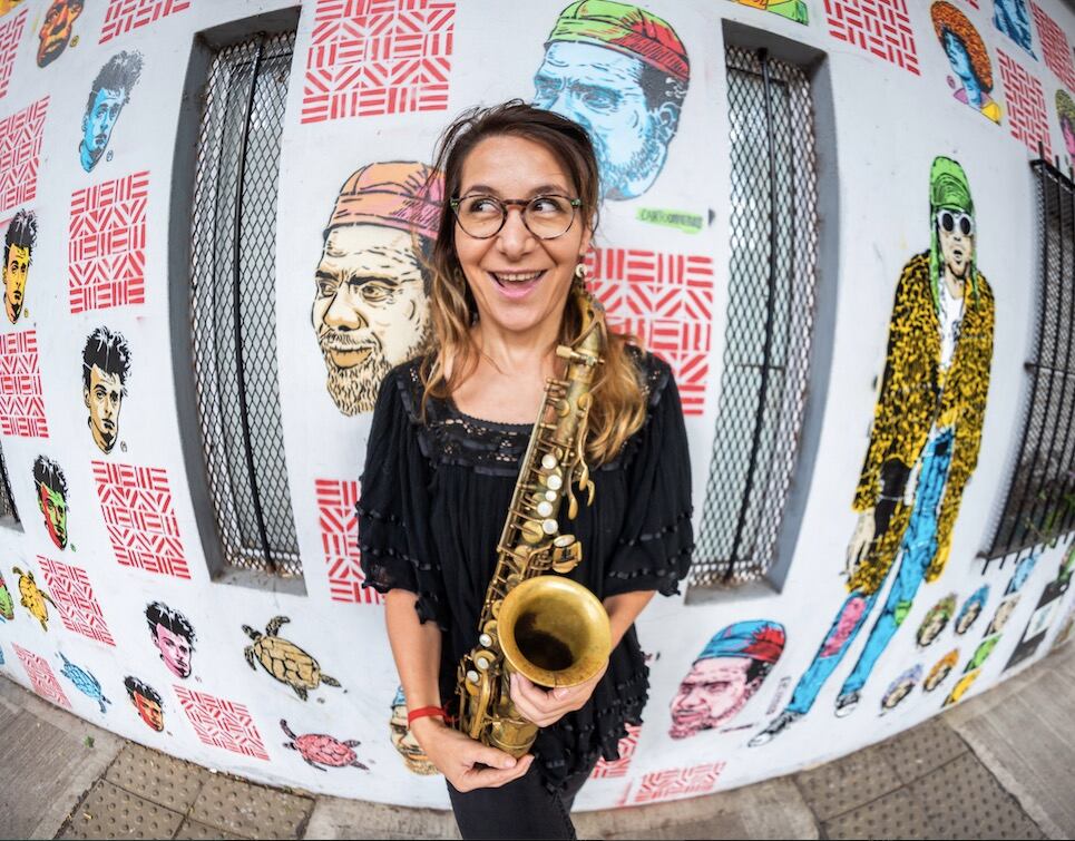 Yamile Burich acaba de editar Bardo