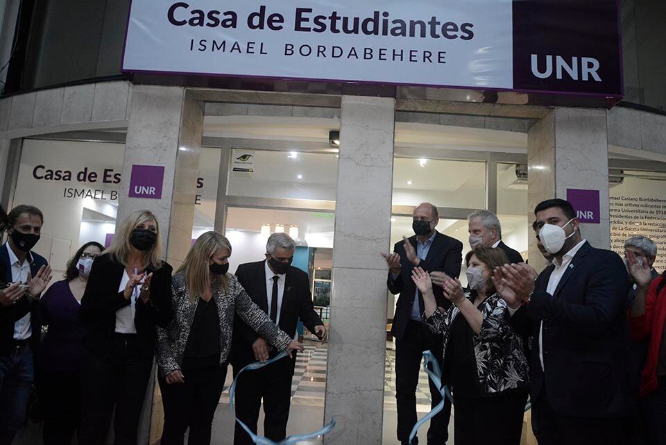 El gobernador Perotti, el ministro Perczyk y el rector Bartolacci, entre otros