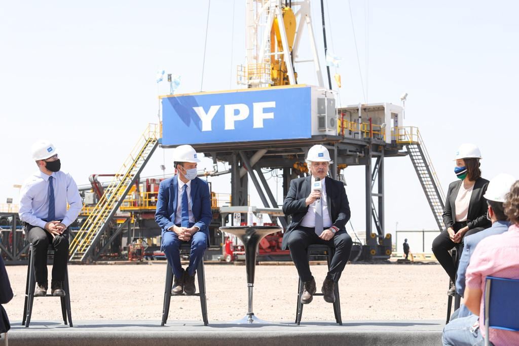 El presidente Alberto Fernández encabezó la presentación del Plan Gas desde el yacimiento de Loma Campana.